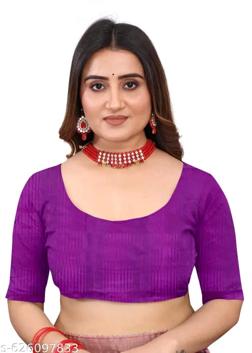 SM Women Cotton Blend Checked Saree with Solid Blouse
