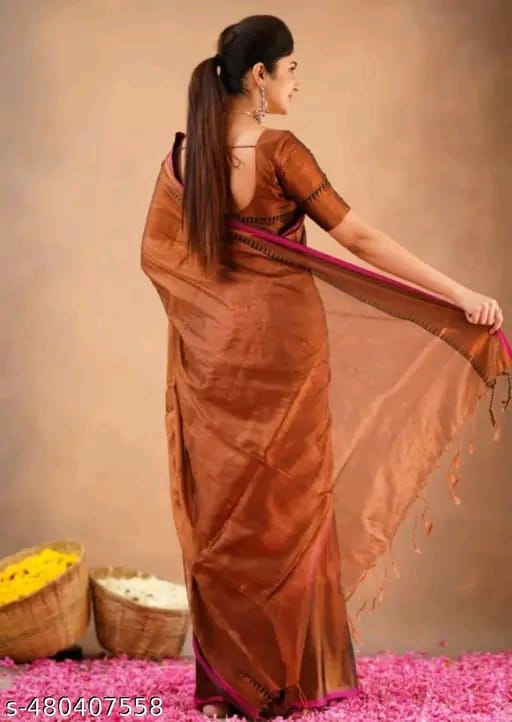 SM Women Tissue Solid Saree