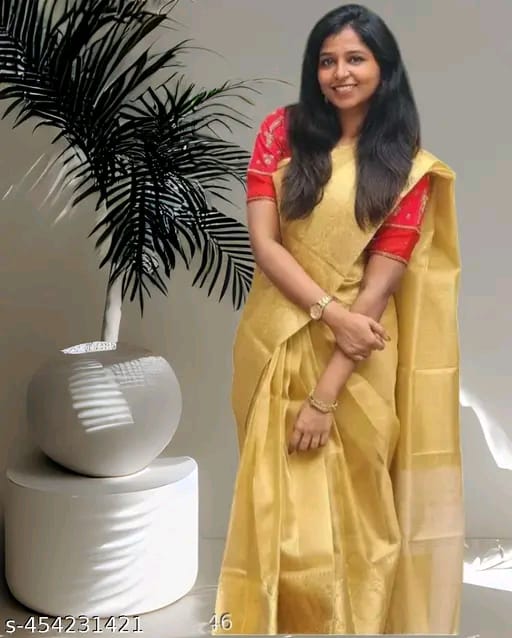 SM Women Tissue Solid Saree