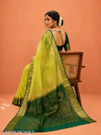 SM Women Organza Solid Saree