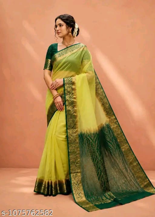 SM Women Organza Solid Saree