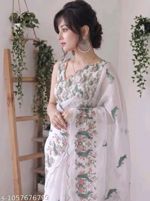 SM Women Cotton Linen Saree