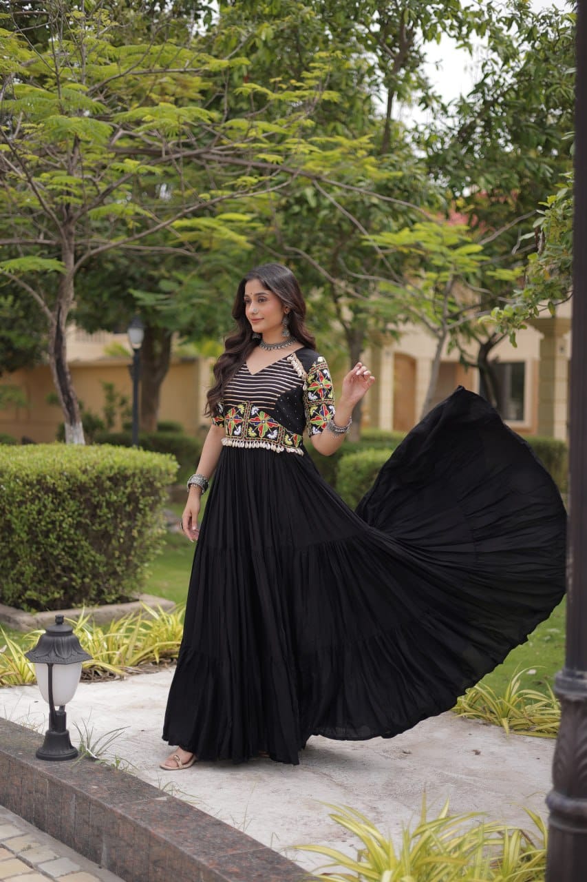 SM Rayon Kutchi Gamthi Embroidered Navratri Gown
