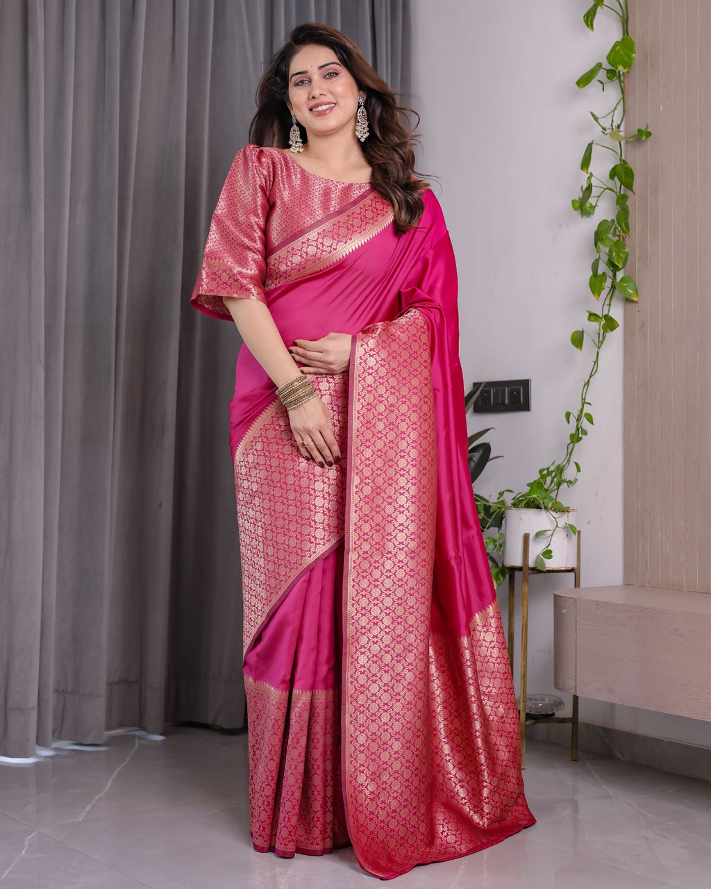 SM Pure Banarasi Silk Saree with Elegant Zari Weaving