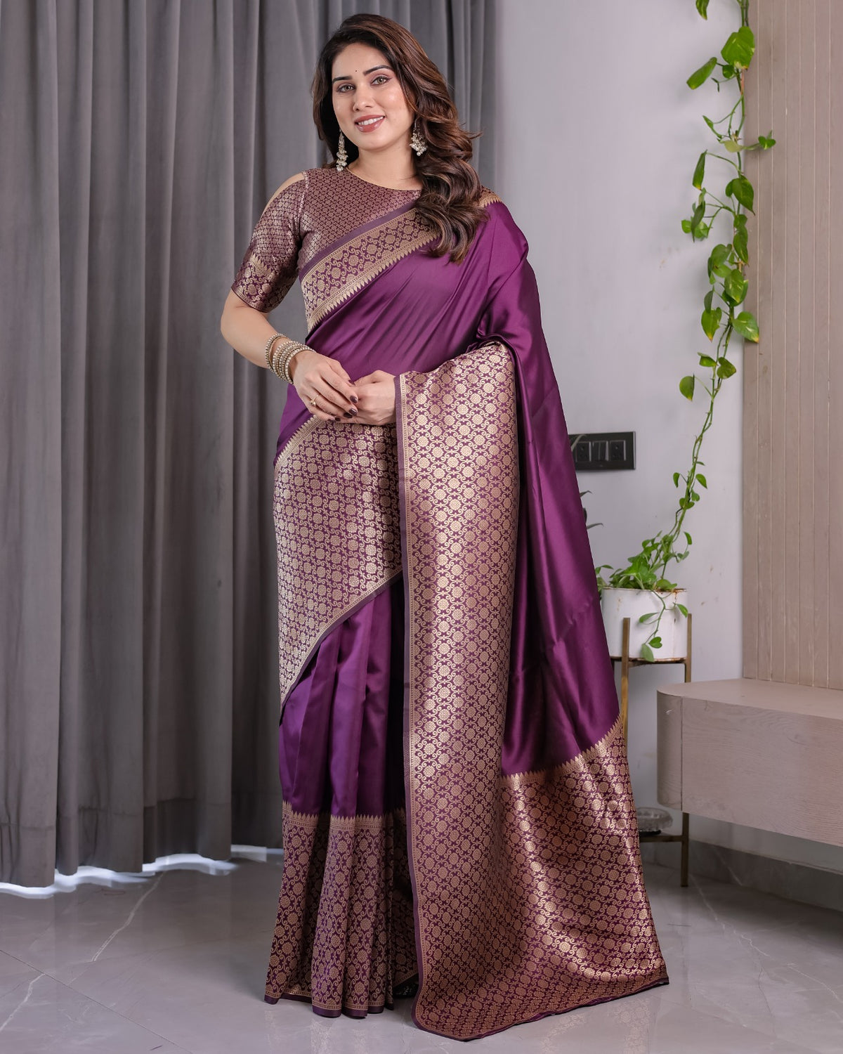 SM Pure Banarasi Silk Saree with Elegant Zari Weaving