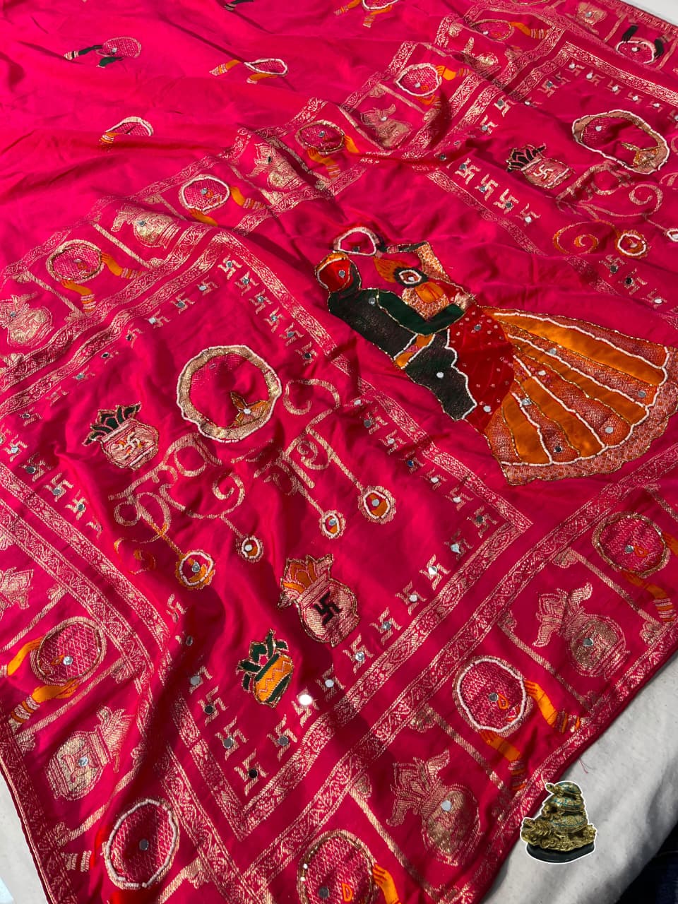 SM Karwa Chauth Special Dola Viscose Meena Weaving Saree with Hand Mirror Work
