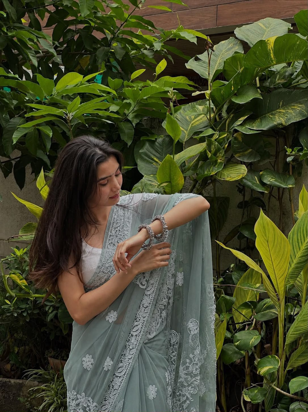 SM Soft Georgette Embroidered Chikankari Saree